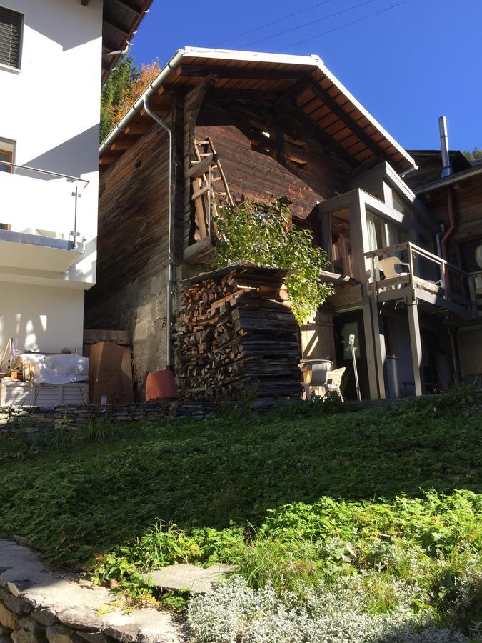 Apartments Soldanella Leukerbad Exterior photo